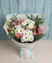 Букет цветов из:  Розы, Лизиантусы и Хризантемы #REPLACE_PRED# Катайске