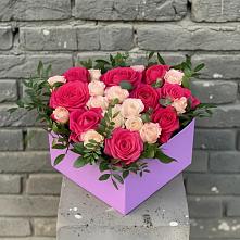 Цветочная композиция из Розы в коробке в Катайске