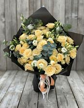 Букет цветов из:  Розы и Лизиантусы в Катайске