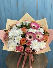 Букет цветов из:  Розы, Герберы и Хризантемы в Катайске