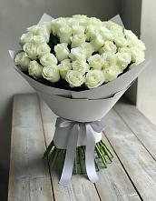 Букет 35 Белых роз в Катайске