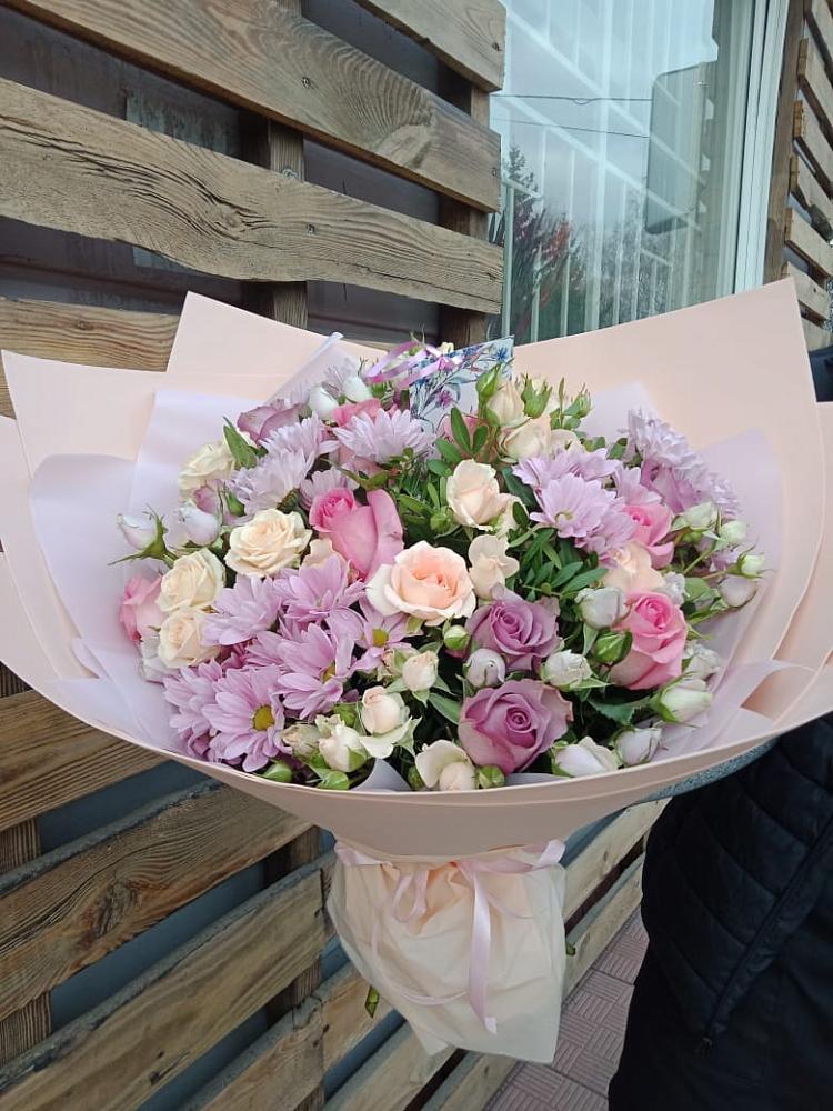 Букет цветов из: Розы и Хризантемы в Катайске