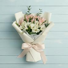 Букет цветов из:  Альстромерии #REPLACE_PRED# Катайске