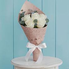 Букет цветов из:  Розы в Катайске