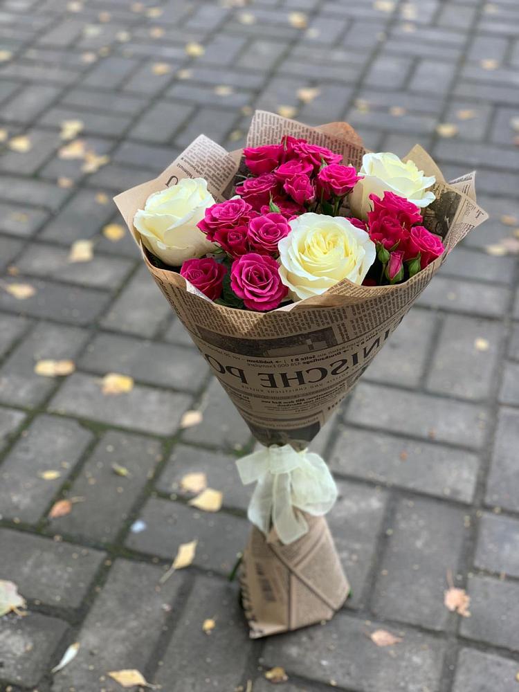 Букет цветов из: Розы в Катайске