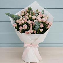 Букет цветов из:  Розы в Катайске