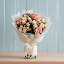 Букет цветов из:  Розы в Катайске