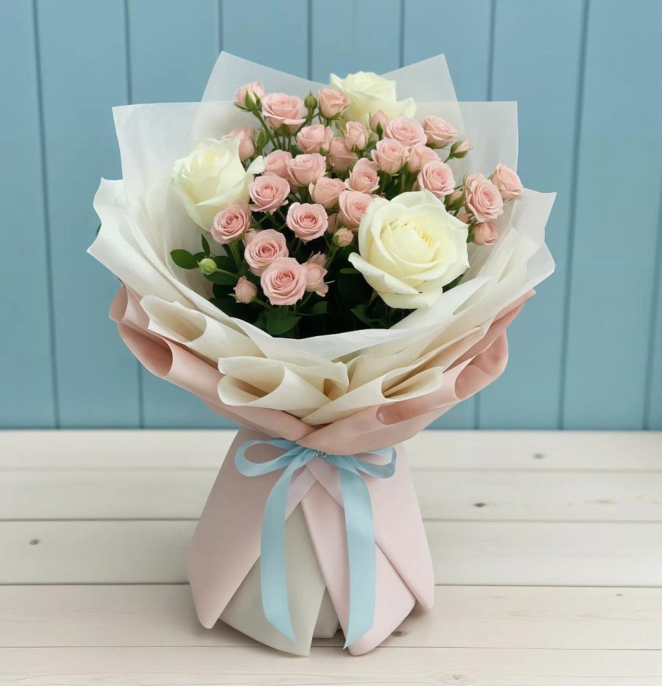 Букет цветов из: Розы в Катайске